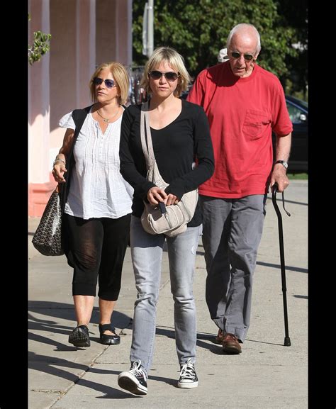 renee zellweger parents.